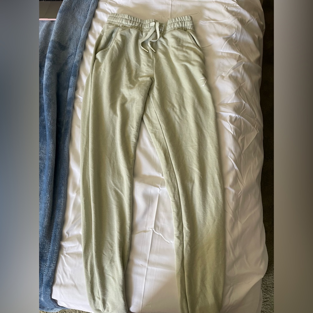 gymshark joggers